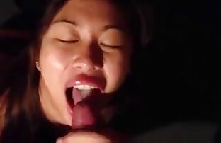 Zwei Asiatische Im Bett reife weiber videos